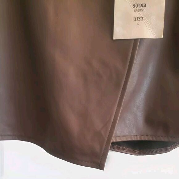 Simply Blessed Vegan Leather Skort Womens Small Brown Tie Waist NWT - Picture 2 of 8
